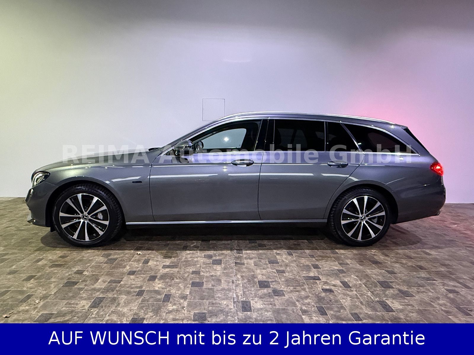 Fahrzeugabbildung Mercedes-Benz E 300 de Kombi Hybrid, 360°, LED, ACC