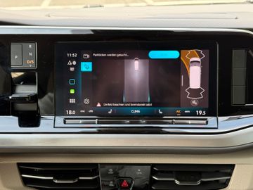 Volkswagen T7 Multivan 2.0TDI DSG Life Edition NAV RFK SHZ