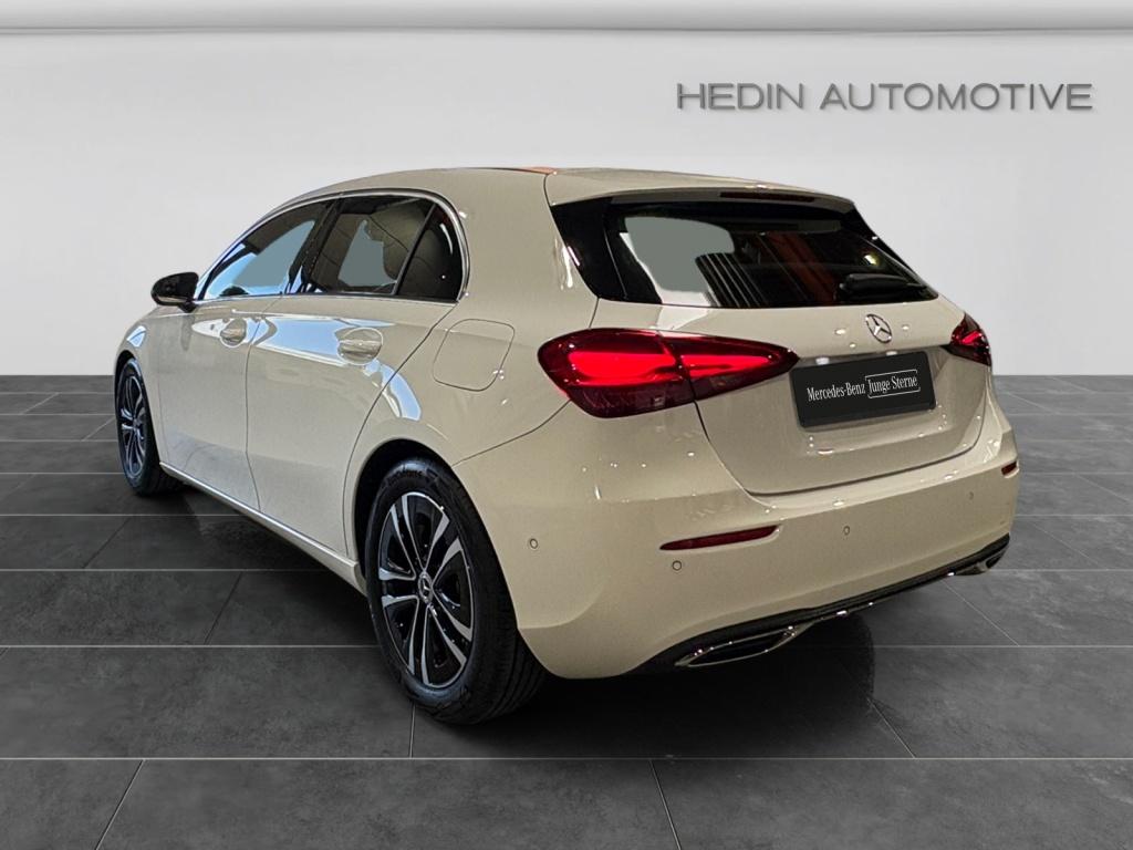 Mercedes-Benz A 180 d PROGRESSIVE|LED|PANO|KAM|SHZ|DAB