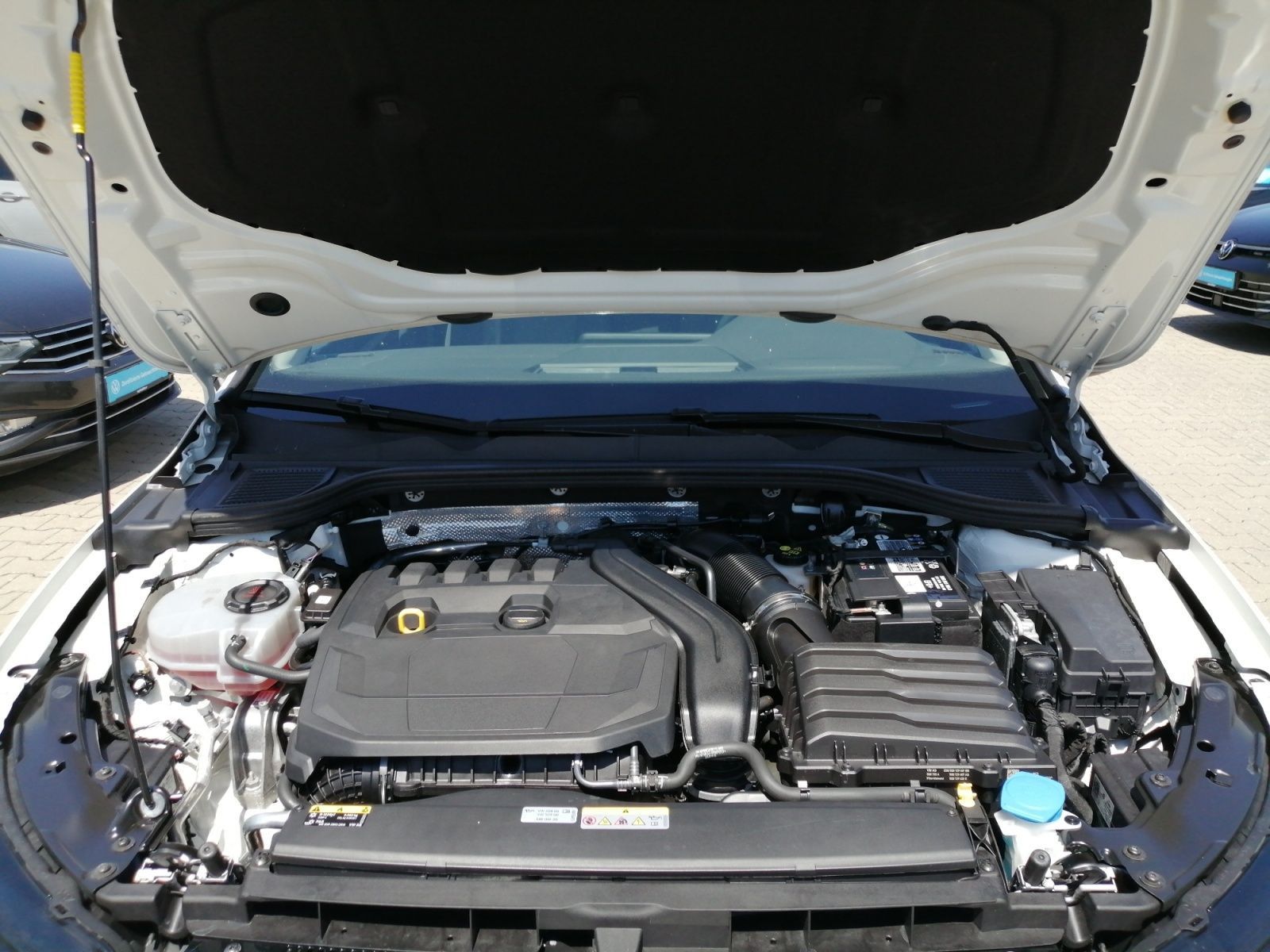 Volkswagen Golf - Bild 11