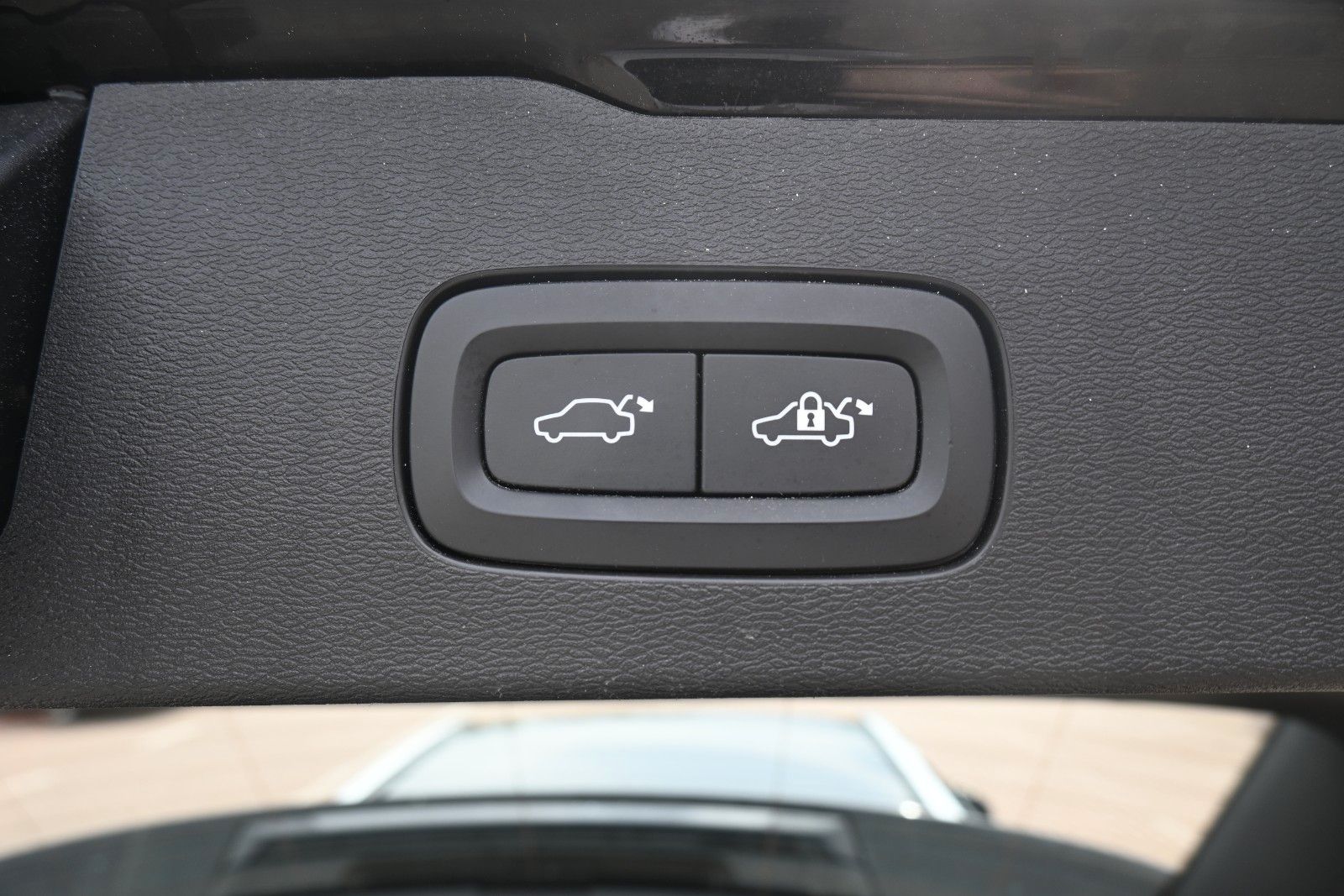 Fahrzeugabbildung Volvo V60Cross Country B4D AWD Plus*FSHZG*ACC*BLIS*AHK