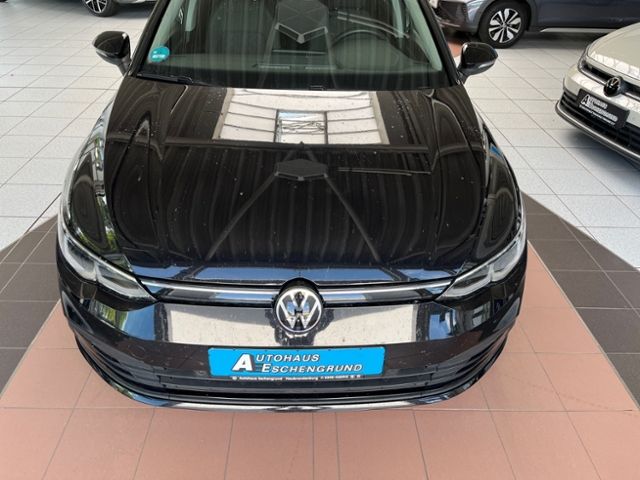 Fahrzeugabbildung Volkswagen Golf Variant 2.0 TDI DSG LIFE GJR ACC NAVI AHK