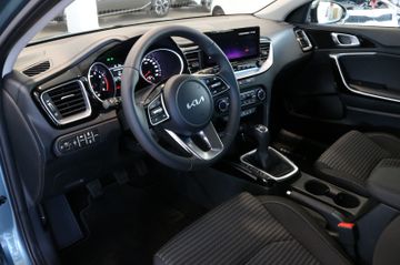 Fahrzeugabbildung Kia Ceed 1,5 T-GDI  Vision  Kamera/Navi/Tempomat/PDC