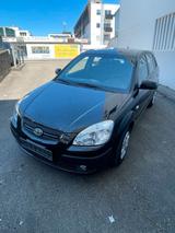 Kia Verkaufe Kia Rio 2 1.5 GRDI - Kia Rio aus 2007
