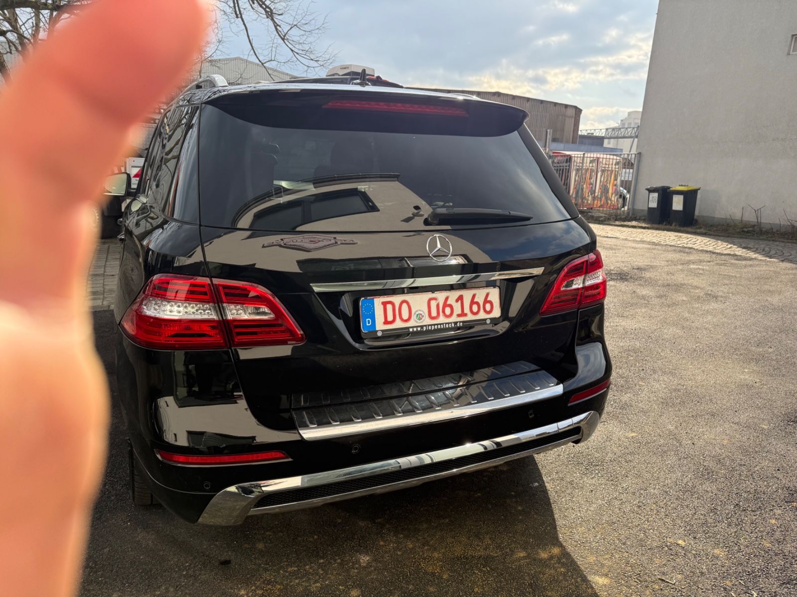 Fahrzeugabbildung Mercedes-Benz ML 500 AMG Line Panorama