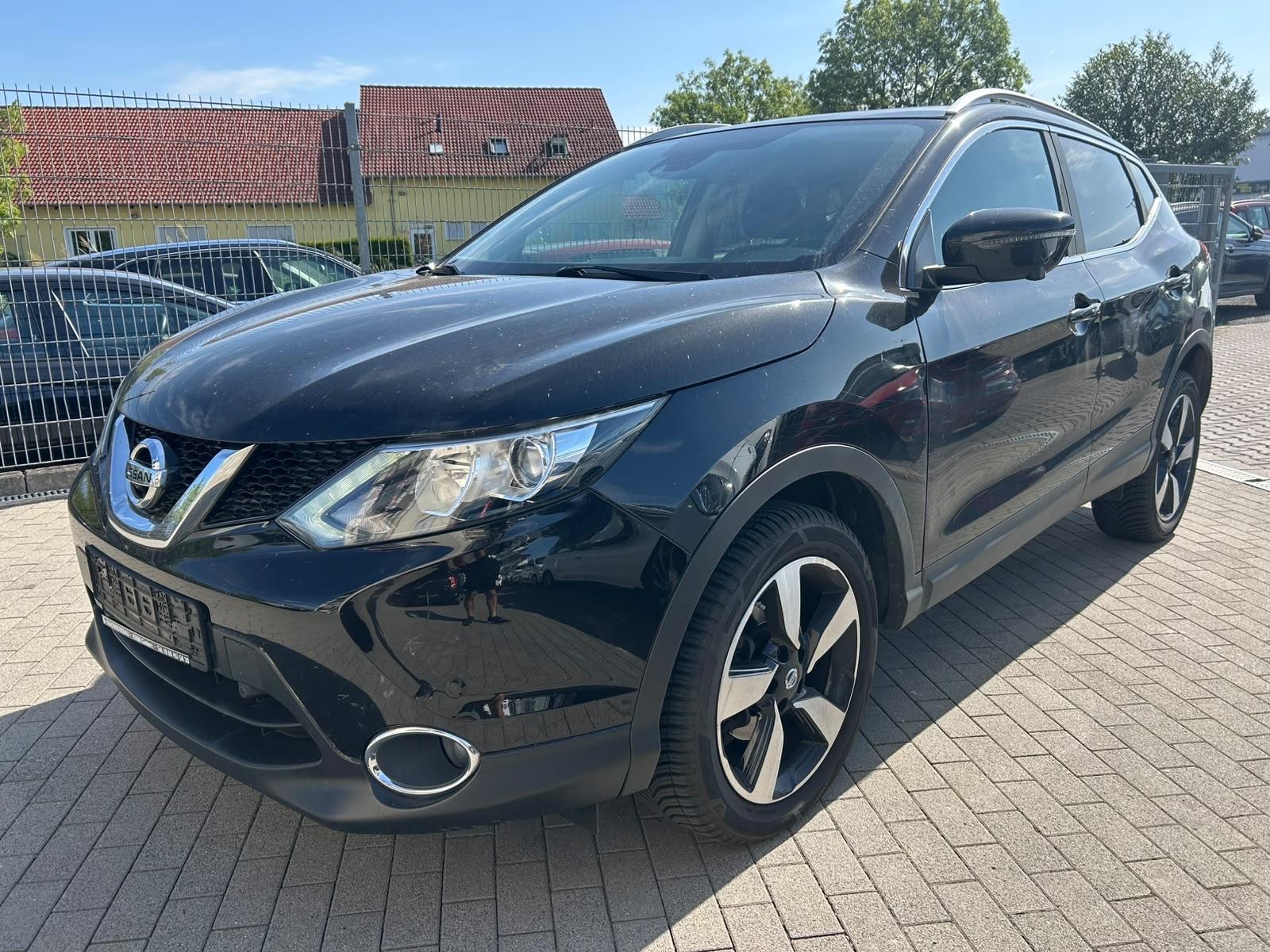 Nissan Qashqai 360° 4x4*Pano