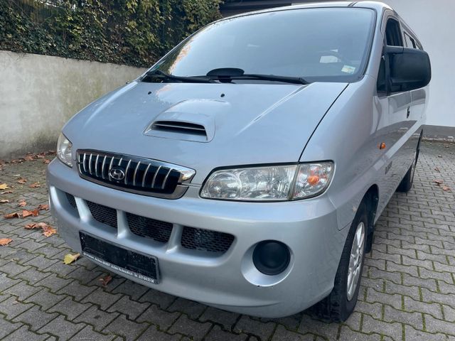 Hyundai H-1/KLIMA/TÜV/6SITZER/WENIG KILOMETER