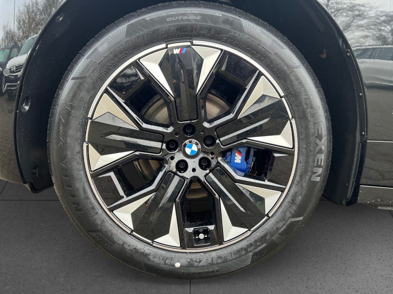 BMW iX - Bild 17