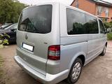 Volkswagen VW Multivan T5 Erstbesitz seit 2006 TÜV 06 28 - VW T5 Multivan Gebrauchtwagen in Bochum
