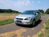 Ford Focus 1,6 Ti-VCT Sport TÜV 8/27 AHK KLIMA EFH
