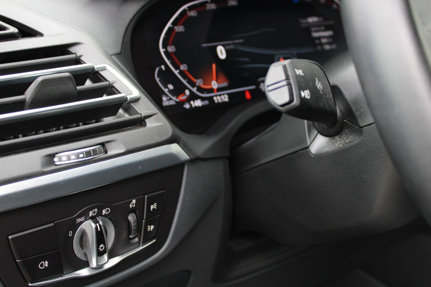 BMW X3 xDrive20d Navi LED Sportsitze Kamera DAB SH foto 10