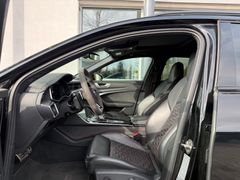 AUDI RS6 Avant PERFORMANCE/ STANDHZG./ B&O/ 22"/ PANO AUDI RS6 Avant PERFORMANCE/ STANDHZG./ B&O/ 22"/ PANO