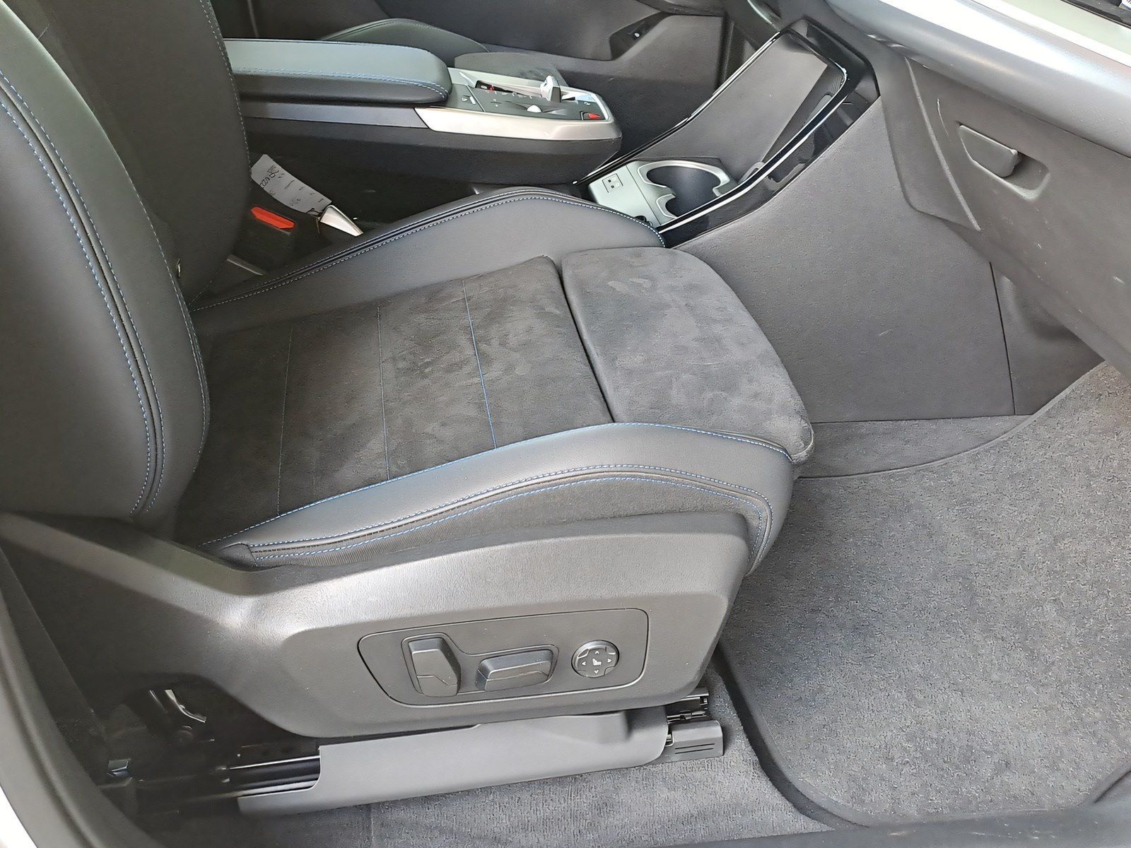 BMW iX1 - Bild 7