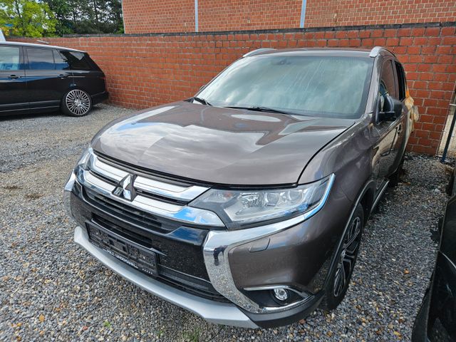 Mitsubishi Outlander Edition+ 4WD-AUTOMATIK-NAVI-2.2DI-D-E6