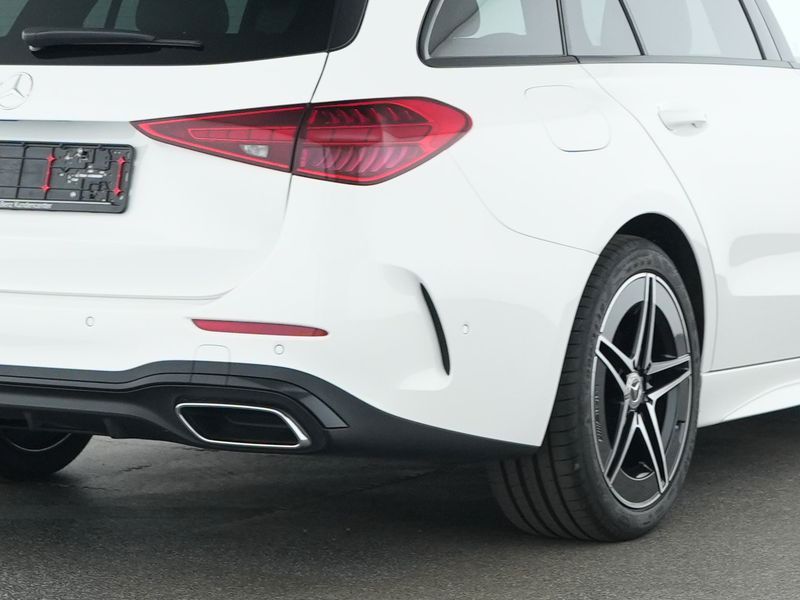 Fahrzeugabbildung Mercedes-Benz C 180 T AMG+NIGHT+DIGITALL+AHK+LENKRADHEIZ+