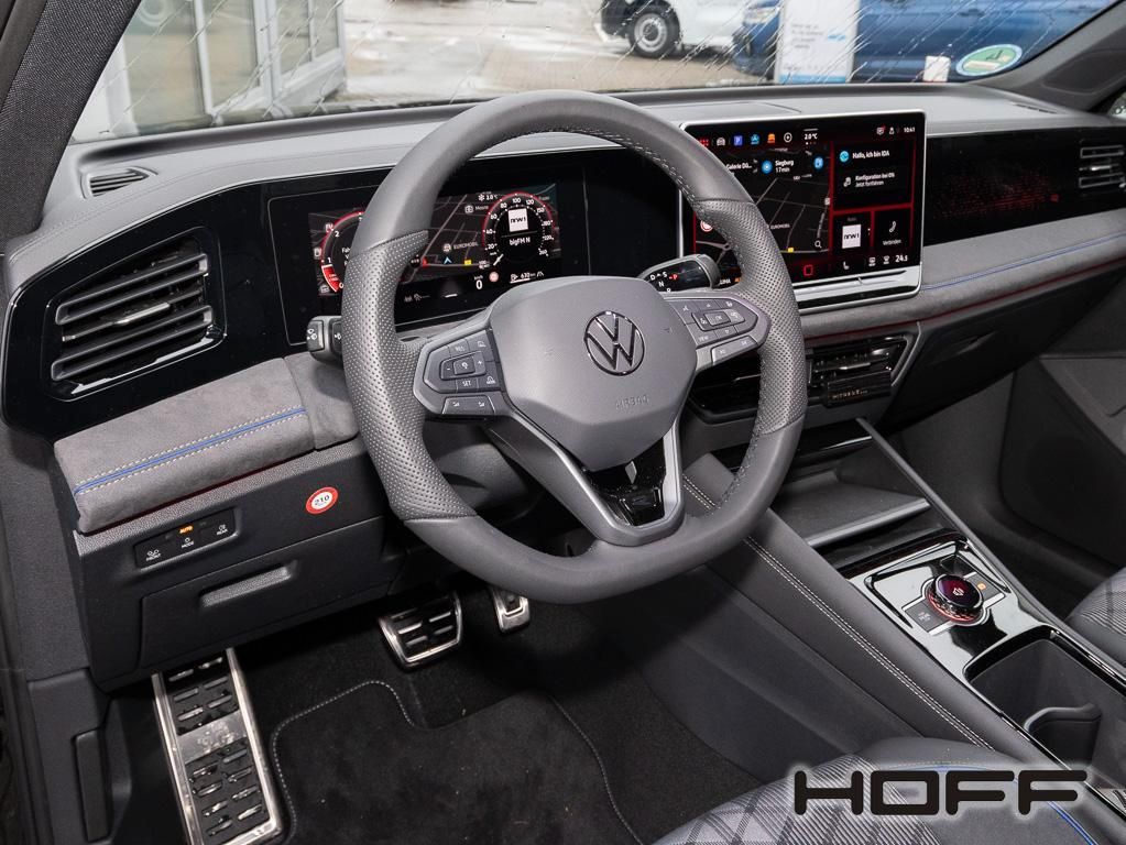 Volkswagen Tiguan 2.0 TDI R-Line 4Motion IQ Light AHK Kamer foto 4