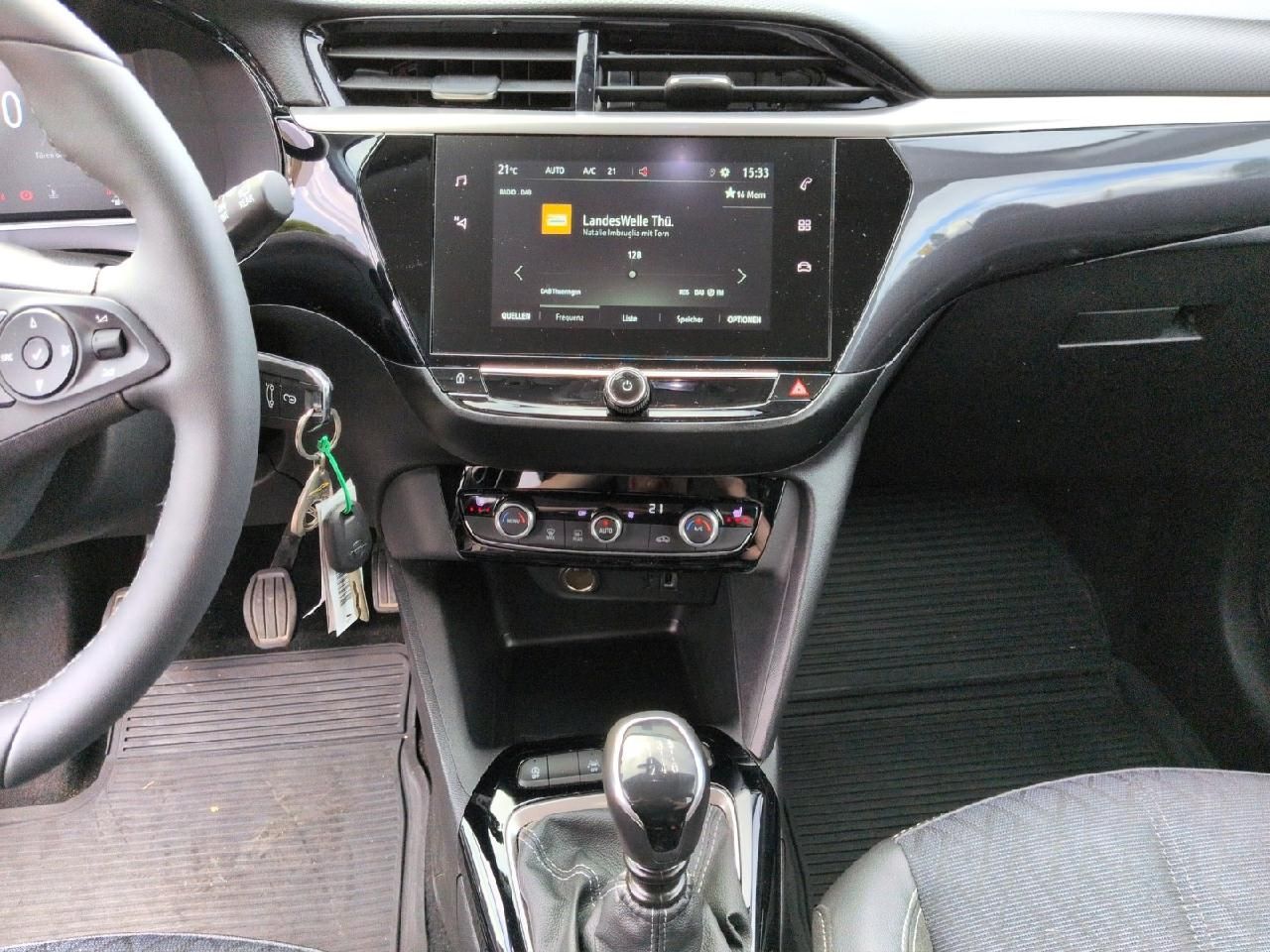 Fahrzeugabbildung Opel Corsa 1.2T Elegance - Kamera h, Sitz-, Lenkradhz