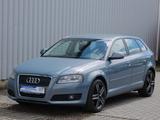 Audi A3 Sportback 1.8 TFSI Ambiente-Klima-Navi-PDC-SH - Audi A3: Sportback 8p