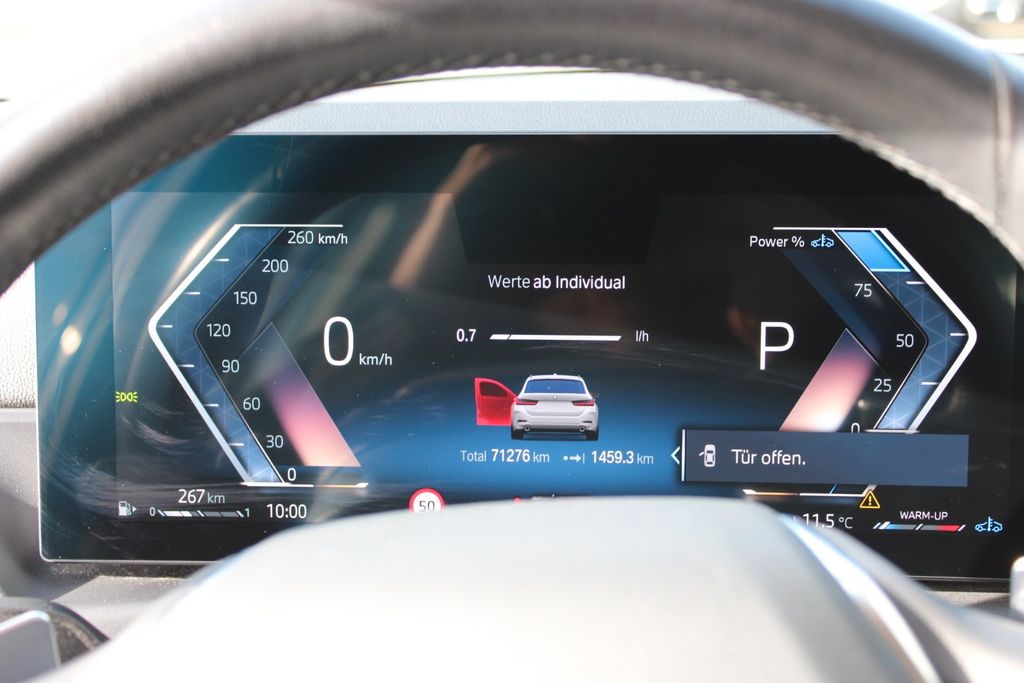 BMW 320d xDrive Touring AUT NAVI LED SHZ LIVE COCKPI