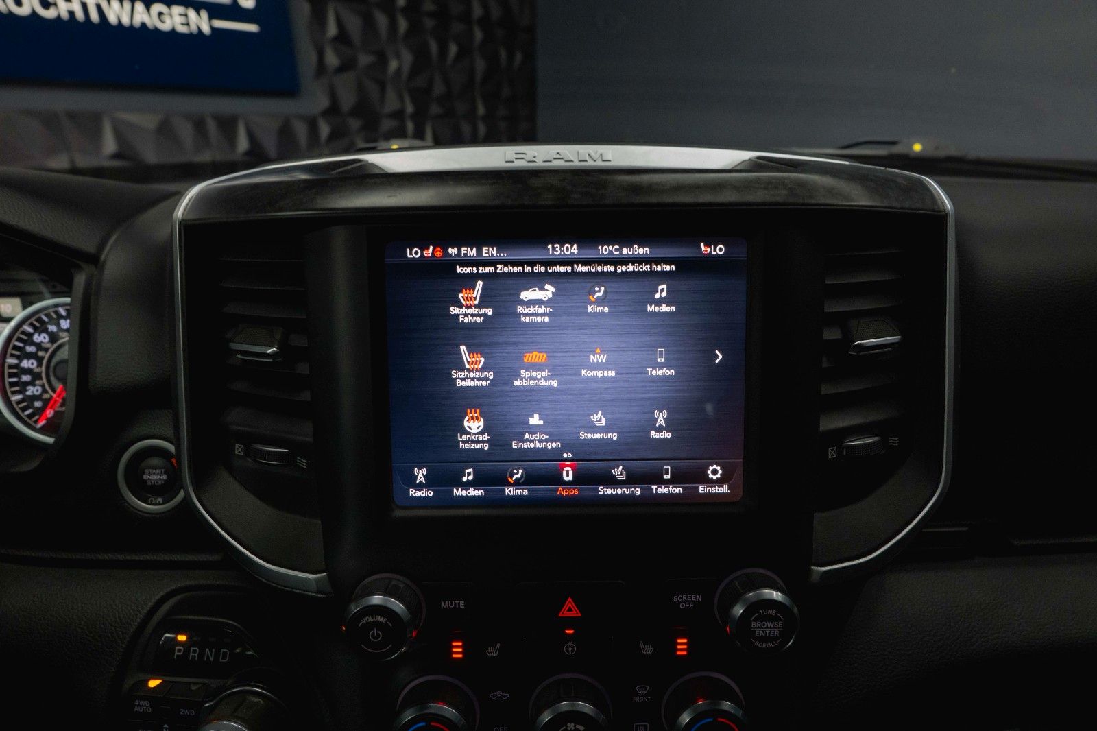 Fahrzeugabbildung Dodge RAM 5.7 V8 HEMI 4x4 OFFROAD BLACK EDITION *19%