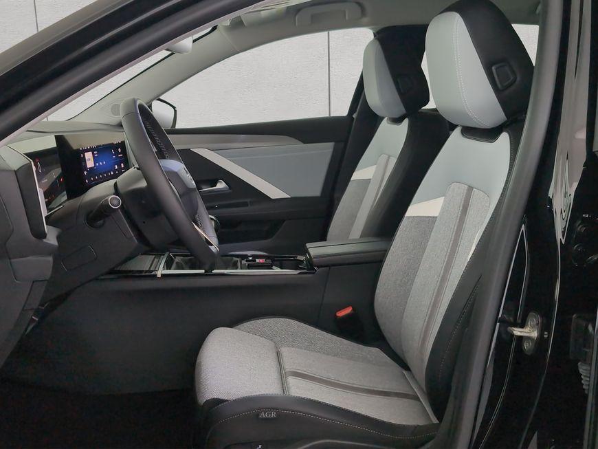 Opel Astra 1.2 Turbo Elegance NAVI+LED+SHZ+PDC