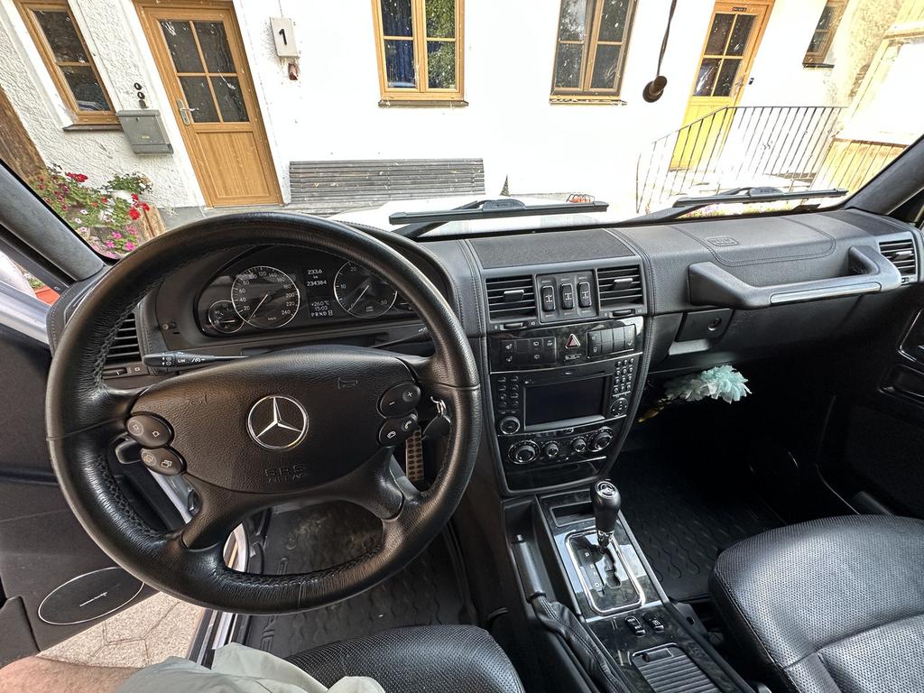 Mercedes-Benz G 350