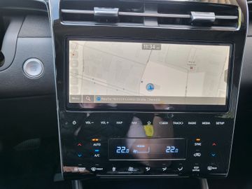 Fahrzeugabbildung Hyundai TUCSON 1.6 T-GDI PHEV 4WD TREND el.Heckkl.