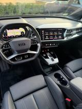 Audi Q4 e-tron 40 S line | Top Ausstattung - Audi Q4 e-tron von privat