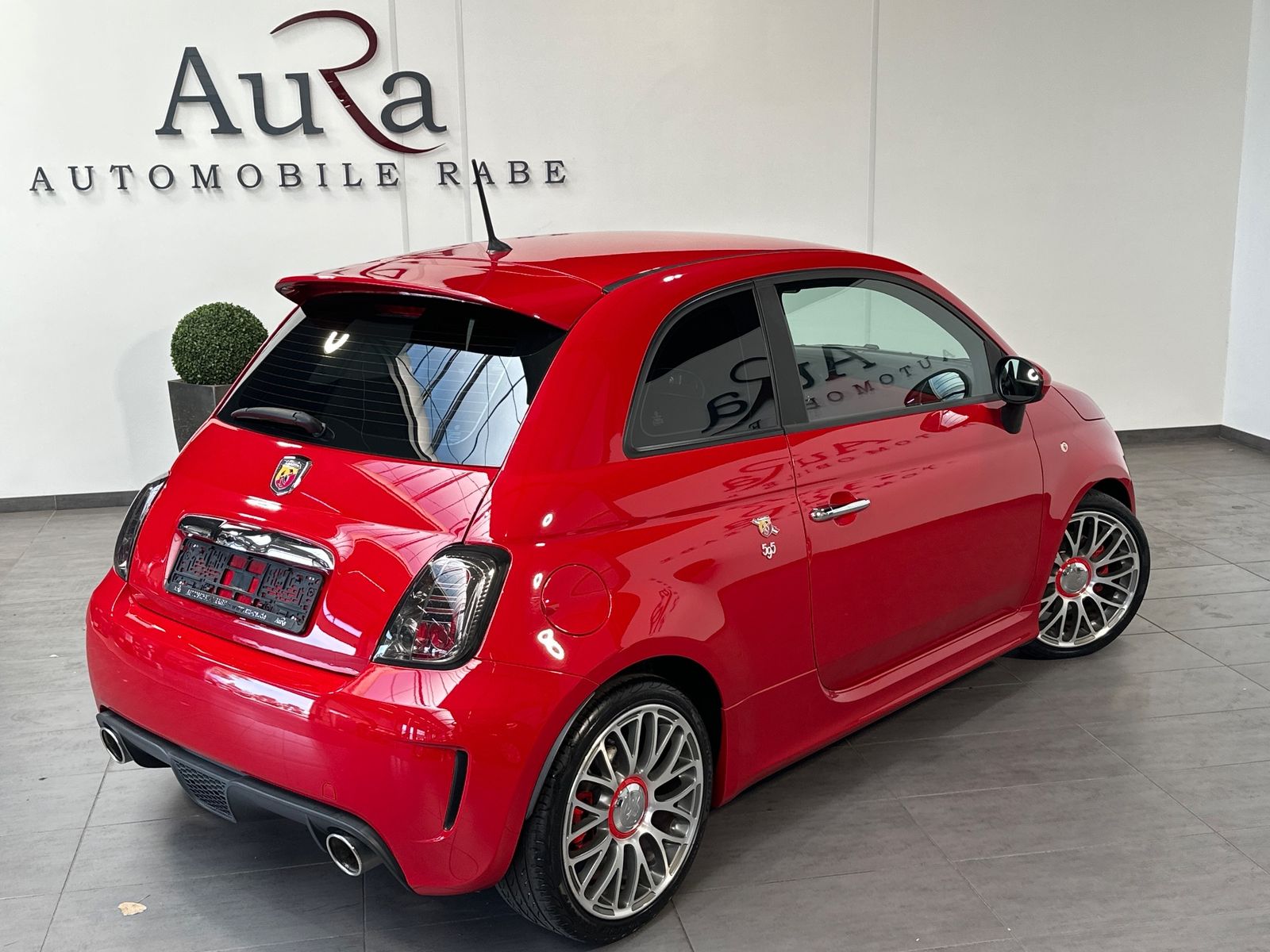 Fahrzeugabbildung Fiat 500 Abarth 1.4 T 500 Pandemonio 17ZO+BLUETOOTH