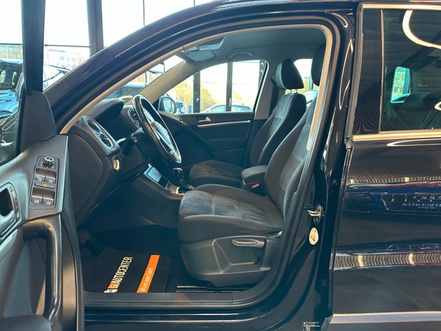 Volkswagen Tiguan Sport & Style 4Motion *BiXenon*Navi*AHK*
