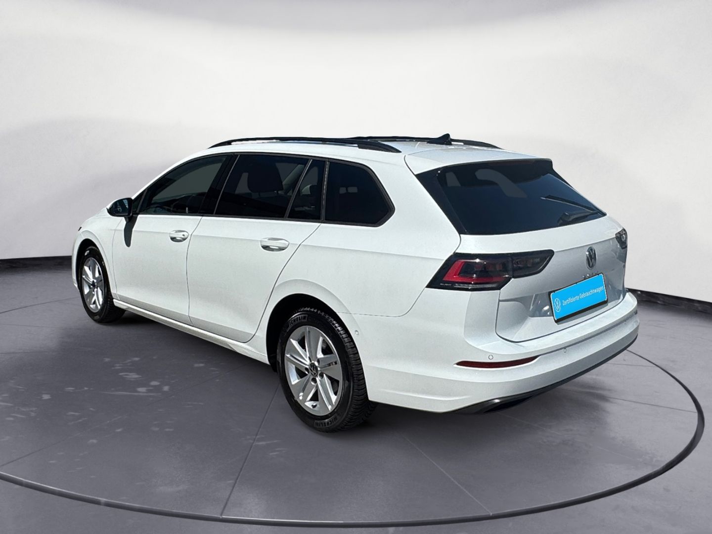 Volkswagen Golf Variant 2.0 TDI DSG Life MATRIX KAMERA PANO foto 3