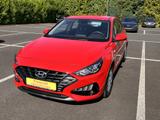 Hyundai i30 1.5 Pure Klimaanlage Sitzheizung NSW ZV/FB - Hyundai i30 Gebrauchtwagen in Kassel