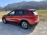 BMW X1 xDrive 20 d Autom., Sportline, HUD, AHK, Navi - BMW X1 von privat