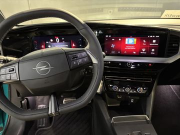 Fotografie 14 des Opel Mokka 1.2 DI Turbo Automatik GS