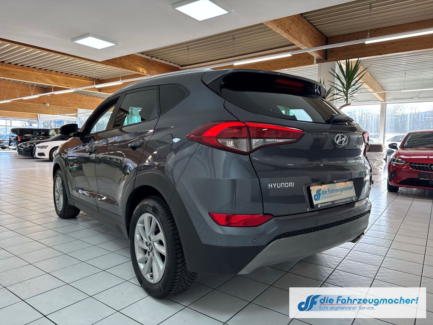 Fahrzeugabbildung Hyundai Tucson Advantage 4WD Navi Mehrzonenklima Fahrerp