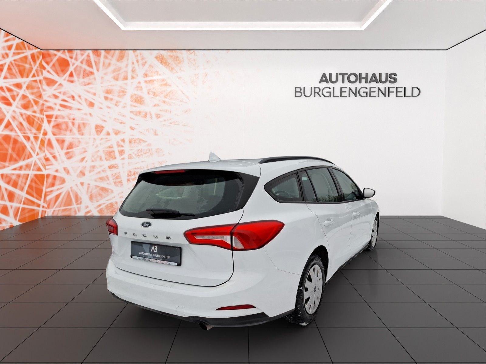 Fahrzeugabbildung Ford Focus Turnier Trend ! LRH ! beh. WSS !