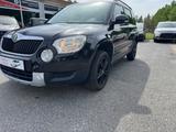 Skoda Yeti Ambition Plus Edition 4x4 - Skoda Yeti: Schwarz