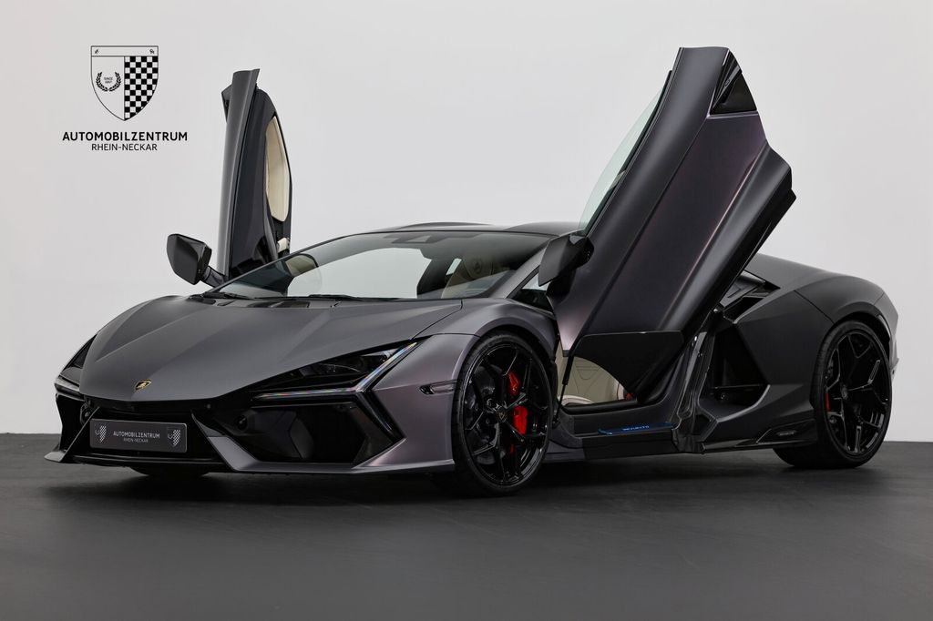 LAMBORGHINI Revuelto 2025