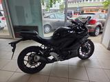 Yamaha R3 - YAMAHA R3