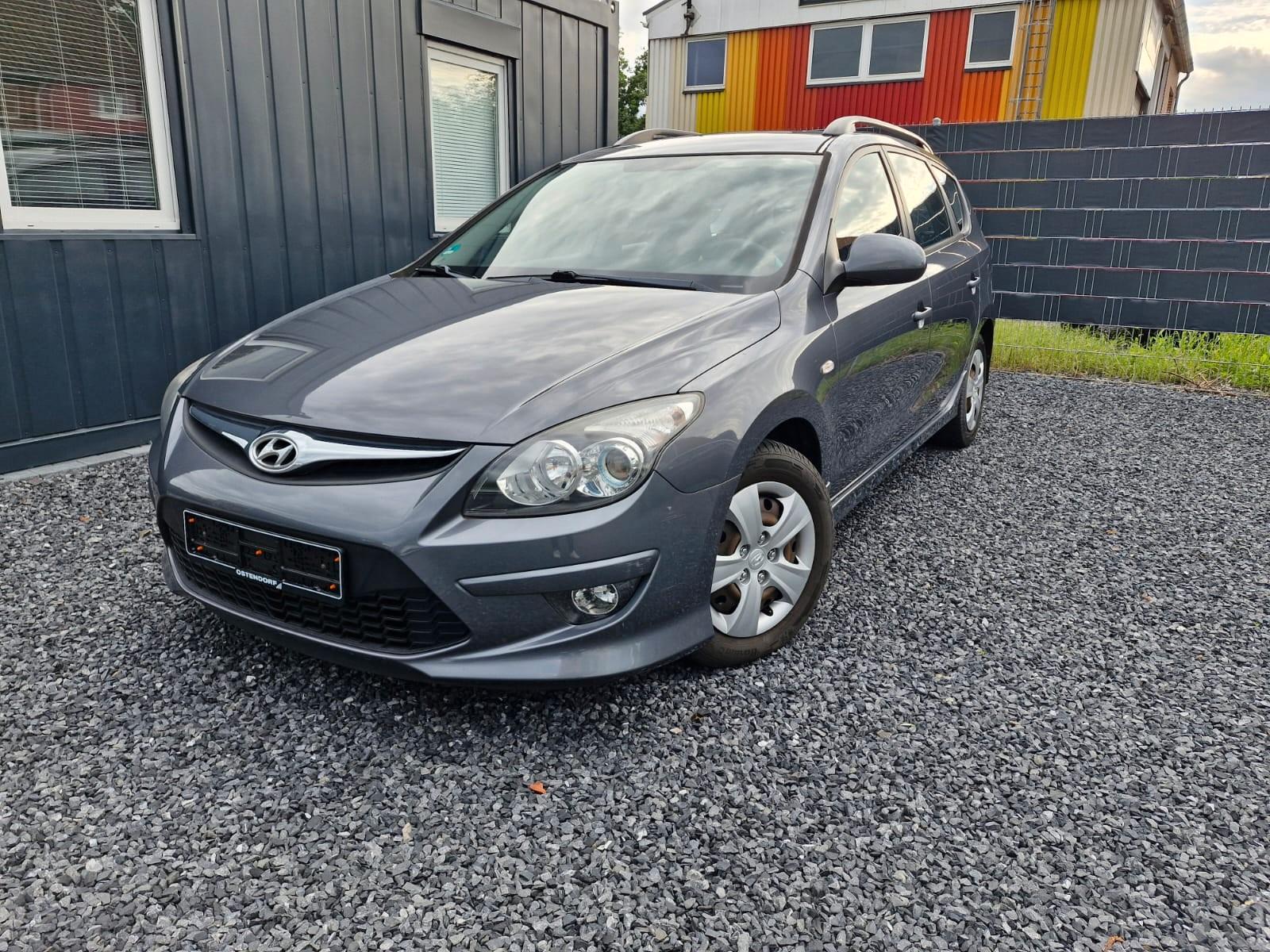 Hyundai i30 CW 1.4 Edition Plus/1 Hand/Tüv Neu/Euro5