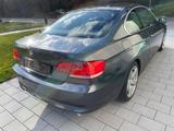 BMW 325i Coupé - - BMW 325 mit Benzin-Antrieb: Coupe, Schaltgetriebe