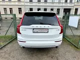 Volvo XC 90 XC90 Momentum AWD Scheckheft - Volvo XC90: Momentum