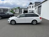 Skoda Octavia Combi 2.0 TDI DSG Ambition 133€ m. 20% A - Skoda Octavia: 20