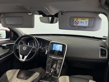 Volvo XC60 - 2