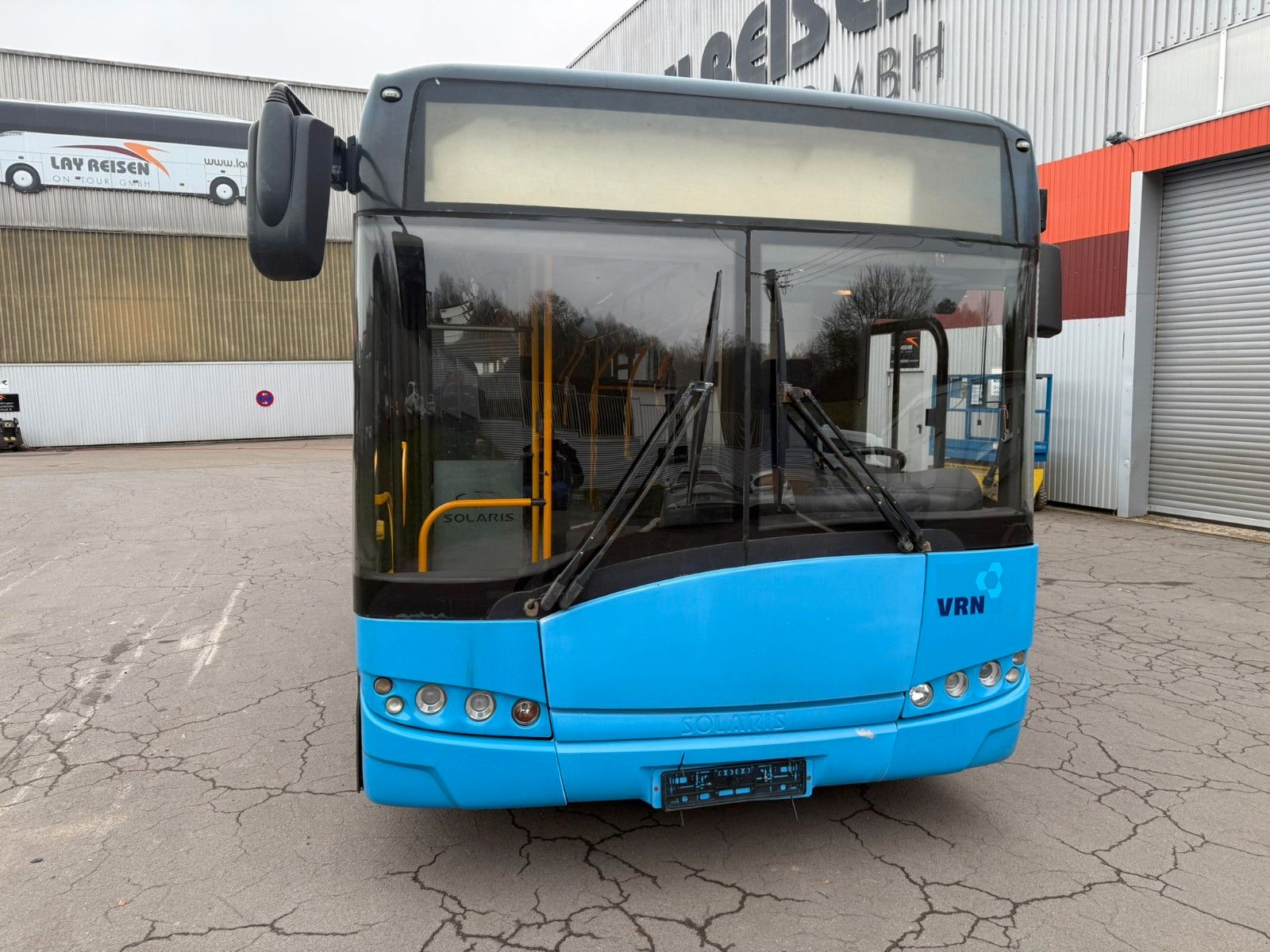 SOLARIS  2011 - Image 2 of 19