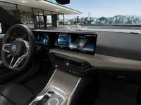 BMW 330 - Vorschau Bild 11