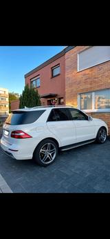 Mercedes-Benz Mercedes Benz ML350D Bluetec W166 - Mercedes-Benz ML 350 in Dortmund