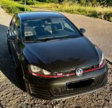 Volkswagen Golf 7 GTI Performance 2.0 TSI DSG BMT - Volkswagen Golf: 7 GTI