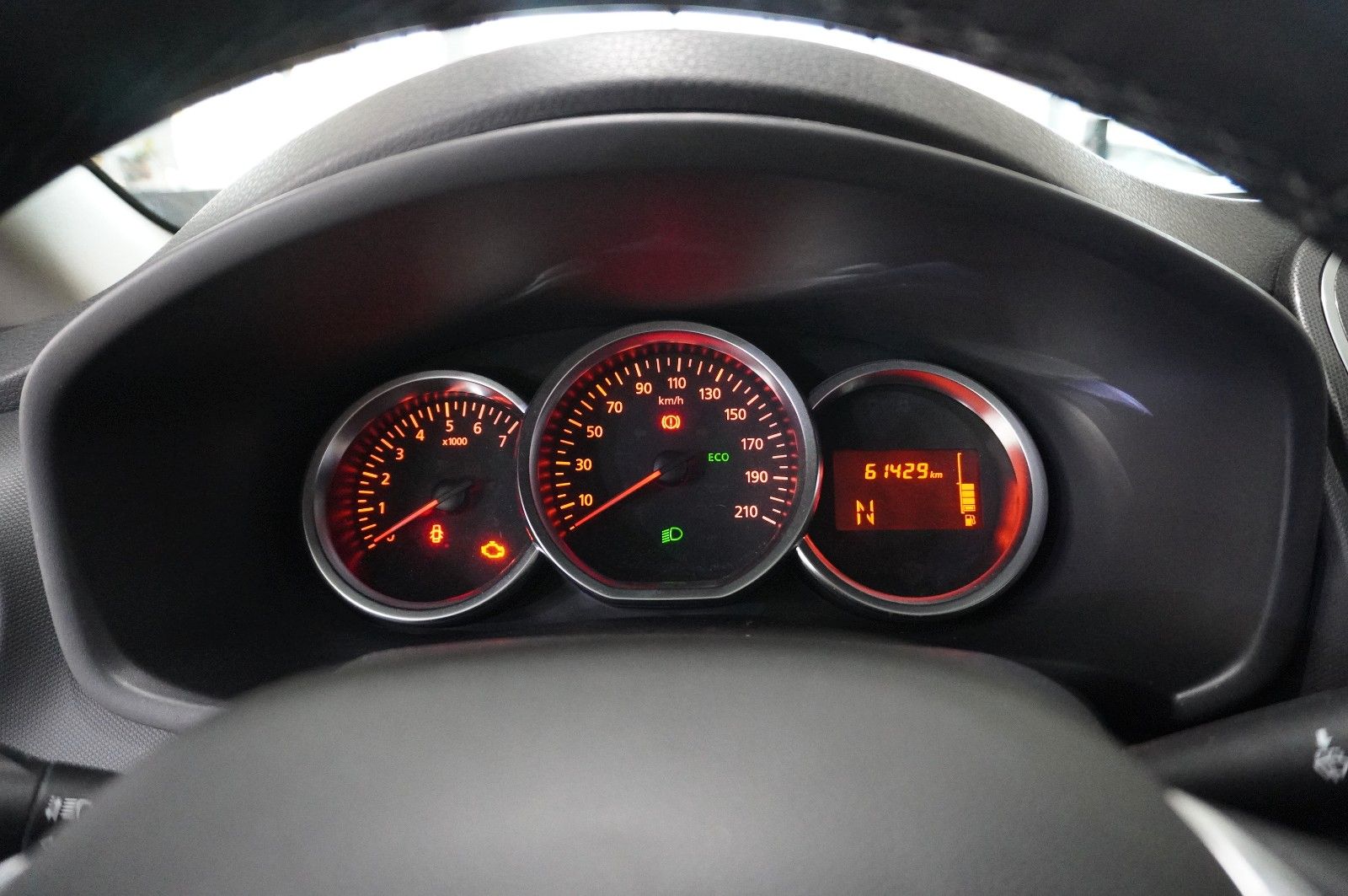 Fahrzeugabbildung Dacia Sandero II Stepway 0.9 TCE PRESTIGE NAVI/LED/SHZ