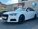 Audi A4 Avant 40TFSI basis ultra Aut. Navi LED 19" - Audi A4 Gebrauchtwagen in Augsburg